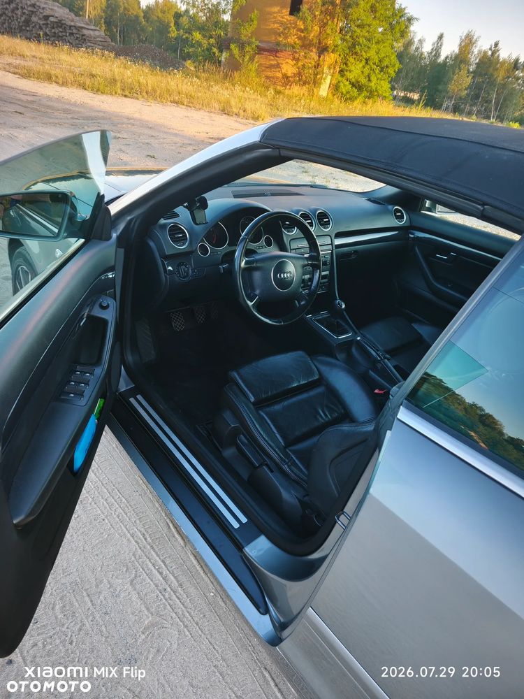 Audi A4 Cabrio 1.8 T - 13