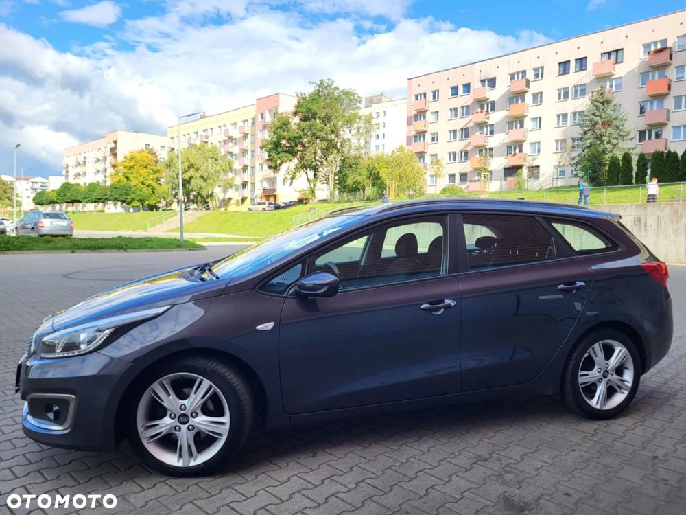 Kia Ceed 1.6 CRDi 136 ISG Edition 7 - 15