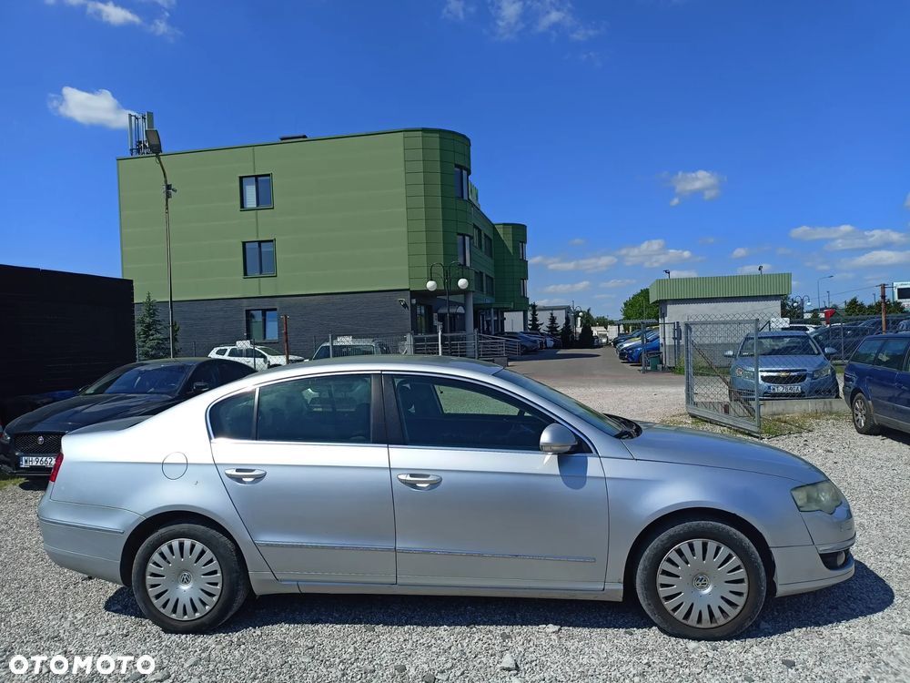 Volkswagen Passat - 5