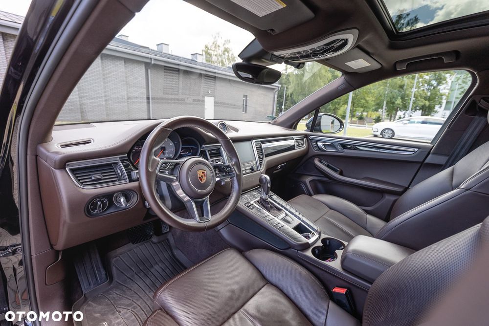 Porsche Macan - 15