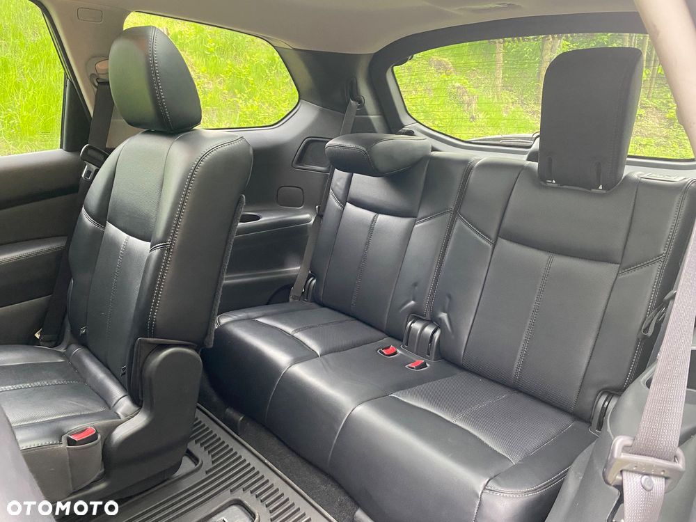 Nissan Pathfinder - 7