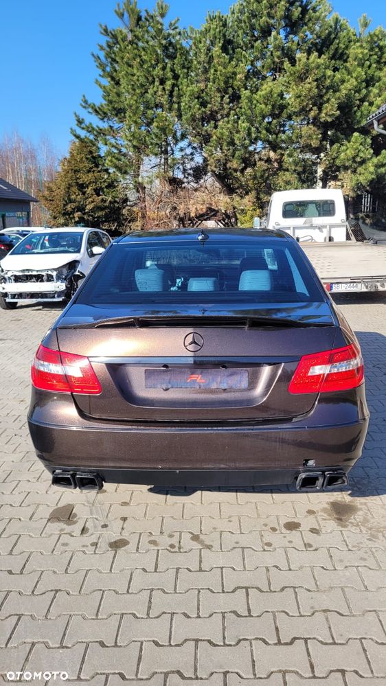 Mercedes-Benz Klasa E - 7