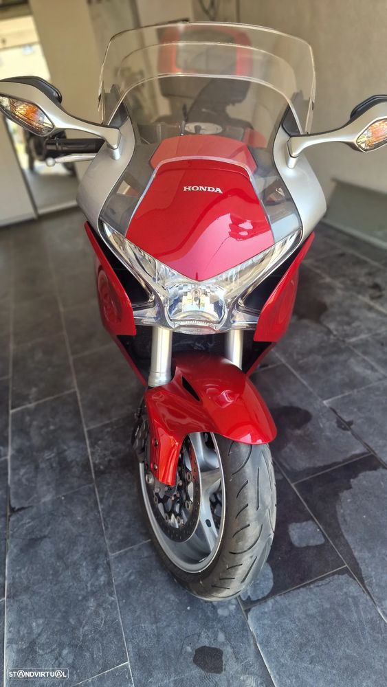 Honda VFR VFR 1200 F - 13