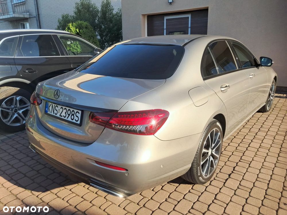Mercedes-Benz Klasa E 220 d 9G-TRONIC - 5