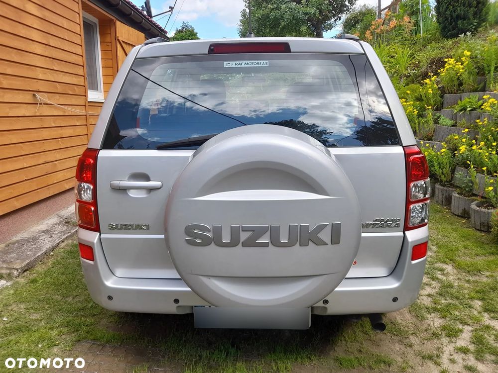 Suzuki Grand Vitara - 8