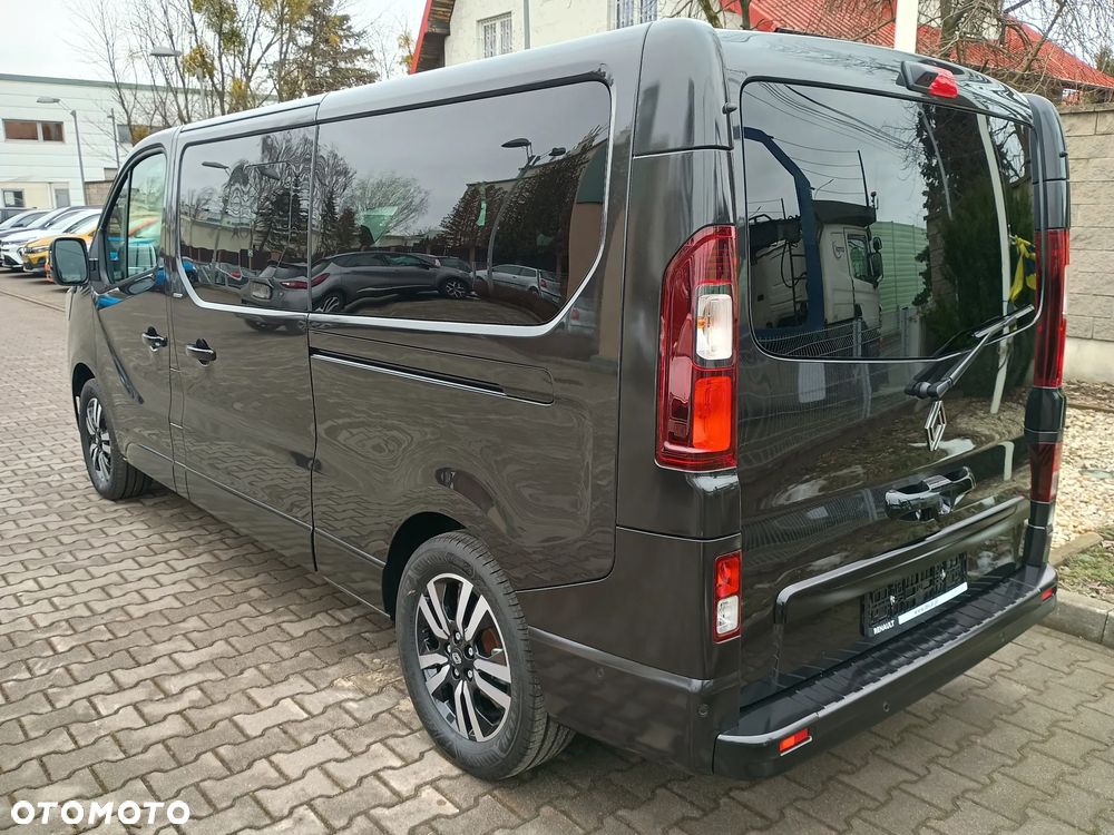 Renault Trafic - 11