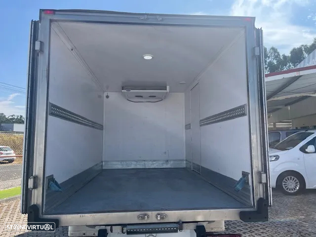 Mercedes-Benz SPRINTER 516 cdi COM FRIO - 6