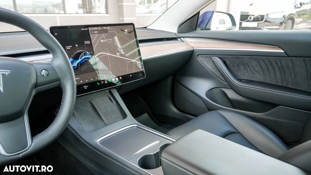 Tesla Model 3 Langstreckenbatterie Allradantrieb Dual Motor - 13