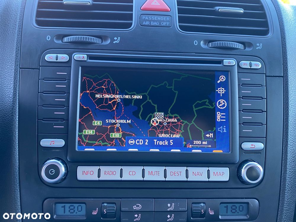 Volkswagen Jetta 1.9 TDI United - 22