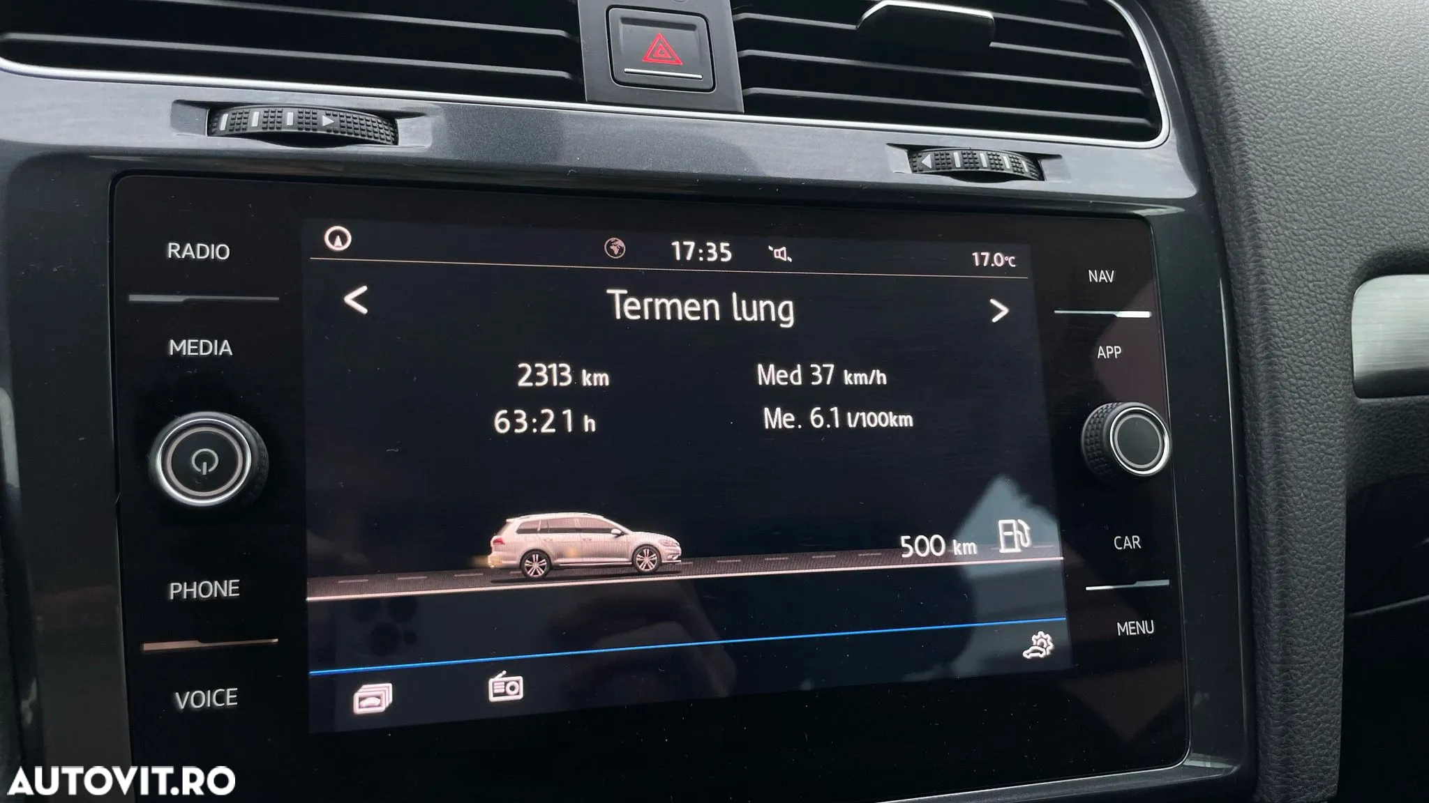 Volkswagen Golf - 16