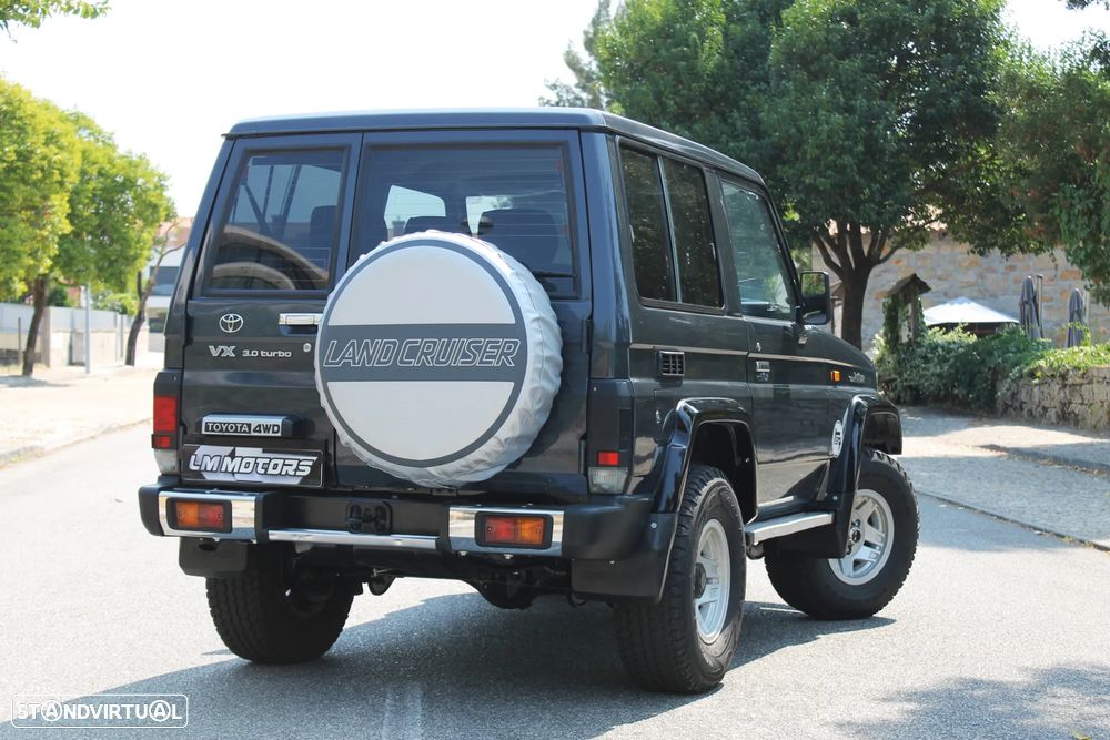 Toyota Land Cruiser 3.0 VX TD - 10