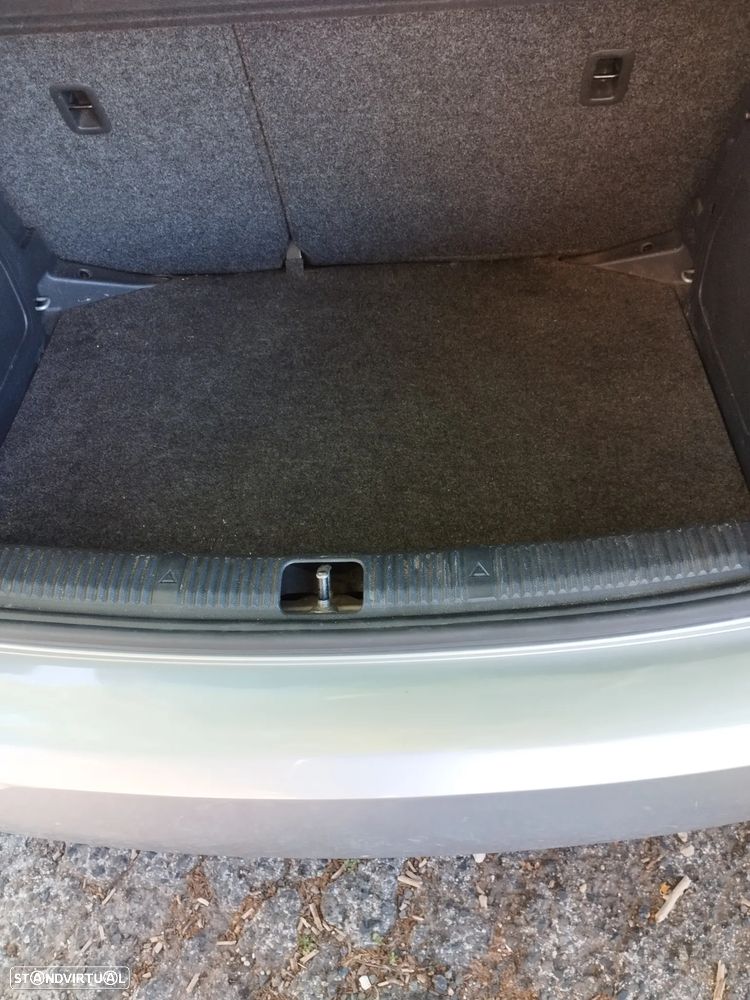 Skoda Fabia 1.2 Family - 12