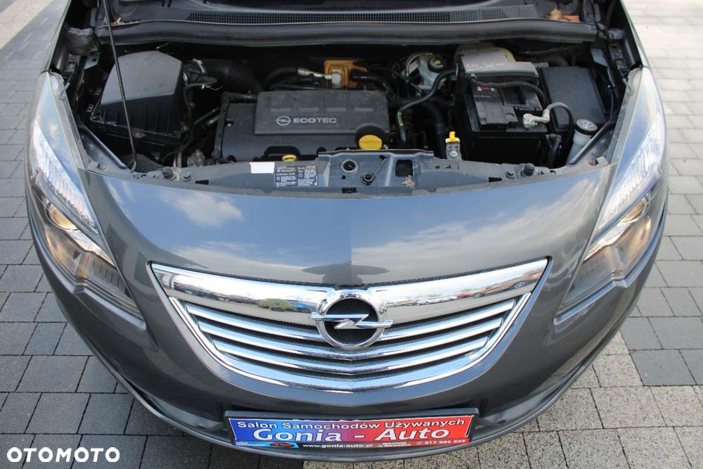 Opel Meriva - 9