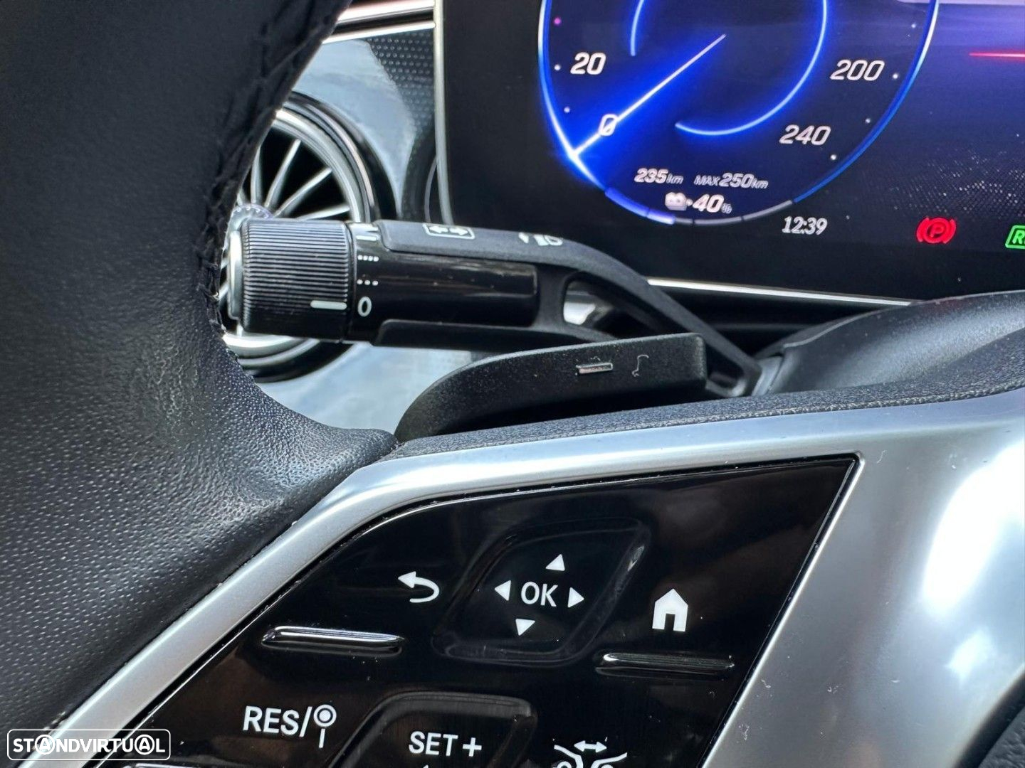 Mercedes-Benz EQE 300 Edition Electric Art - 31