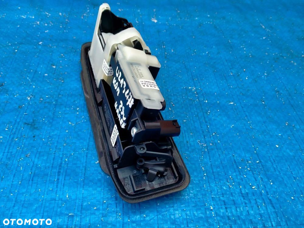 Mercedes W213 Lift Klamka Klapy Bagażnika Mikrostyk Kamera 2023r - 7