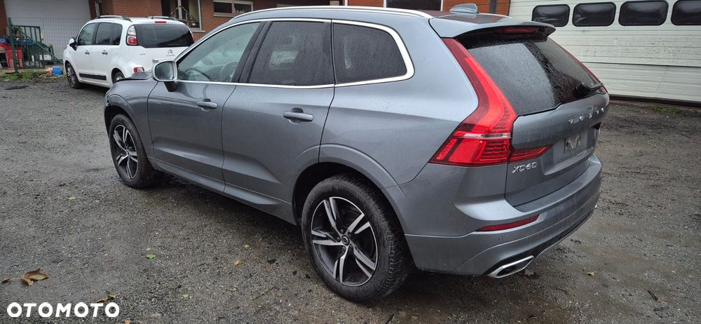 Volvo XC 60 B5 B Geartronic RDesign - 29