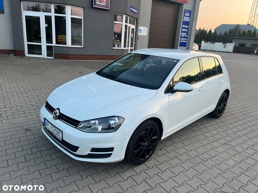 Volkswagen Golf - 9