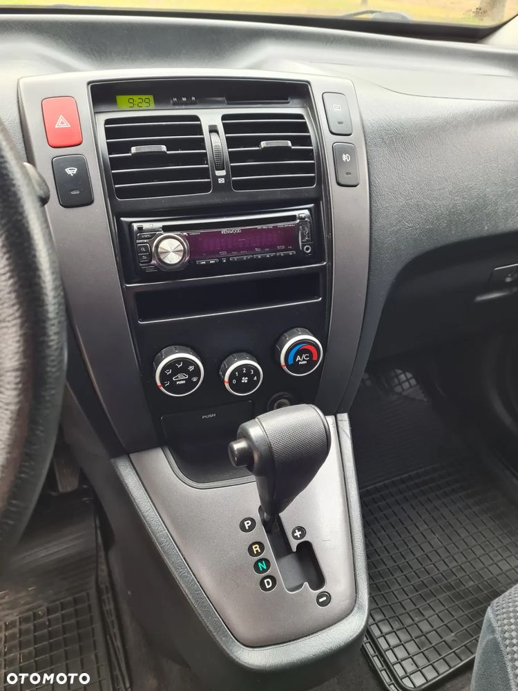 Hyundai Tucson 2.0 CRDi VGT 2WD Automatik GLS - 8