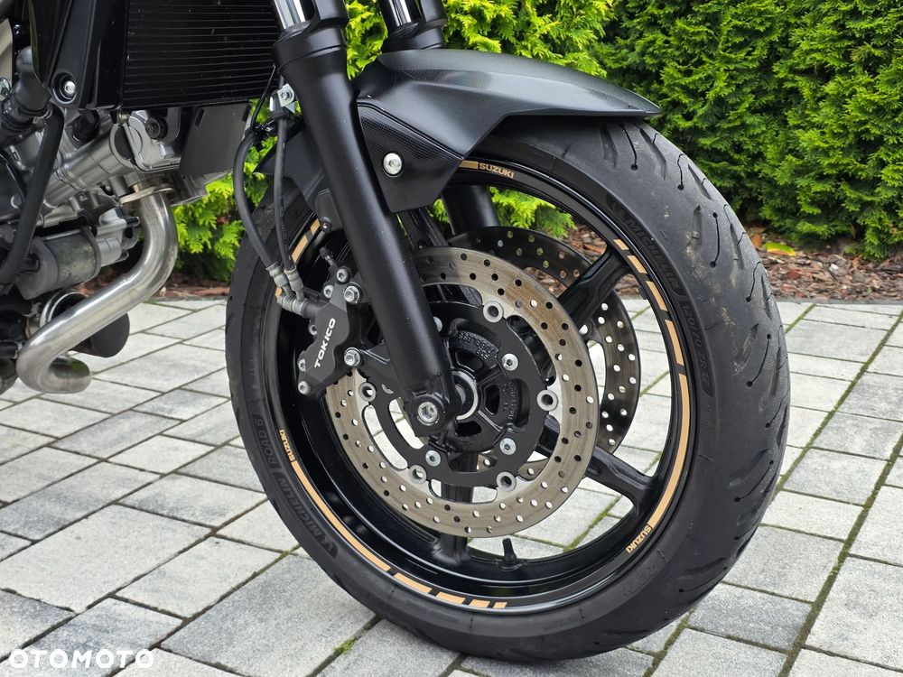 Suzuki SV - 7