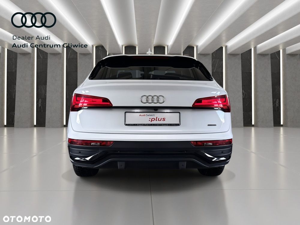 Audi Q5 Sportback - 6