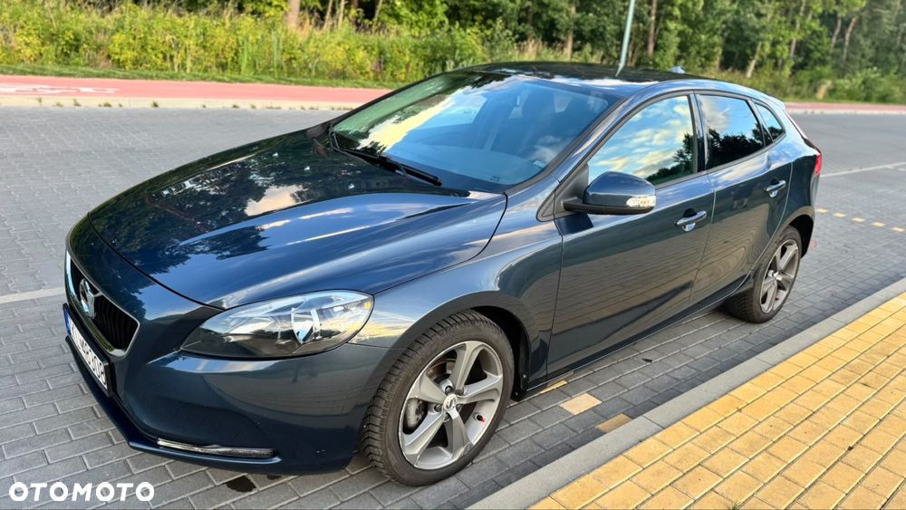 Volvo V40 - 1
