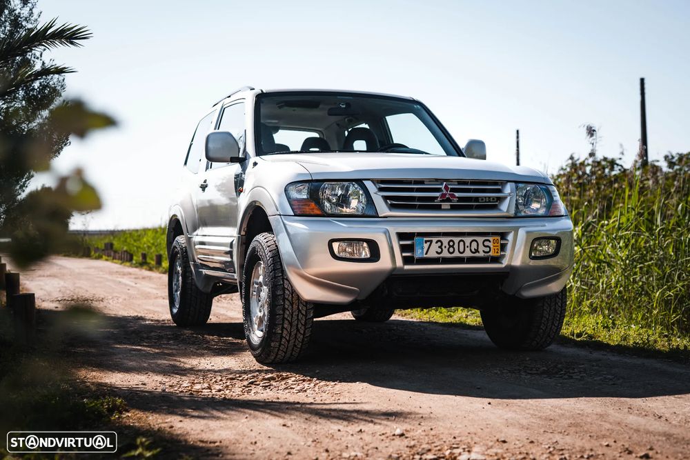 Mitsubishi Pajero 3.2 DI-D GLS ABS - 29