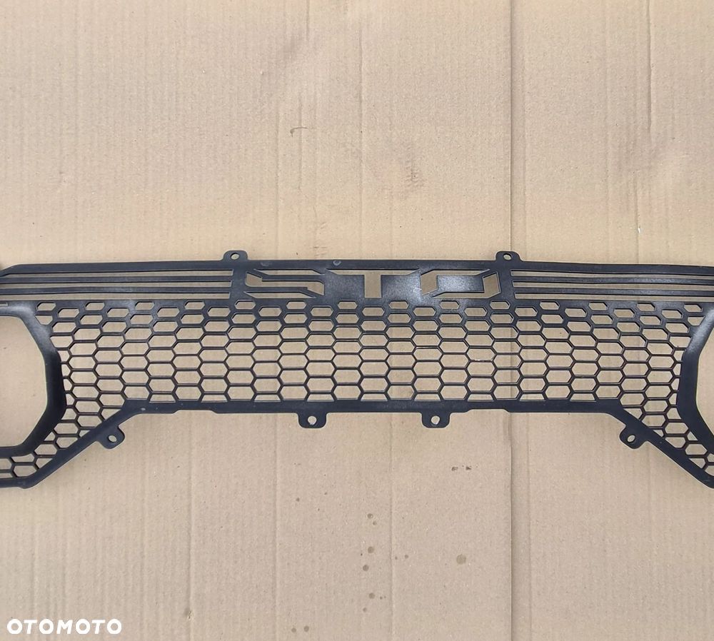 GRILL KRATKA ZDERZAKA TYLNEGO LAMBORGHINI HURACAN STO ORYGINAŁ IDEALNA - 3