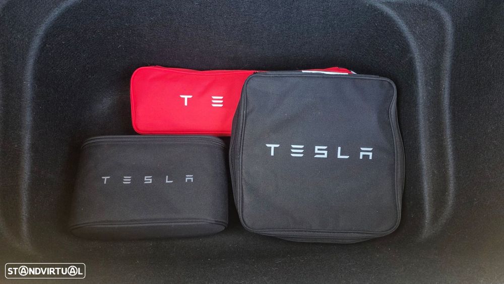 Tesla Model Y Long Range Tração Integral - 52