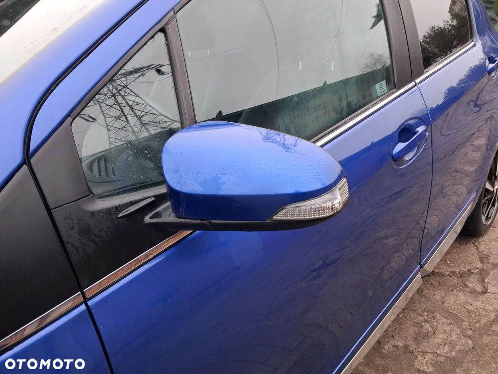 Toyota Yaris Hybrid 100 Dynamic EU6 - 8