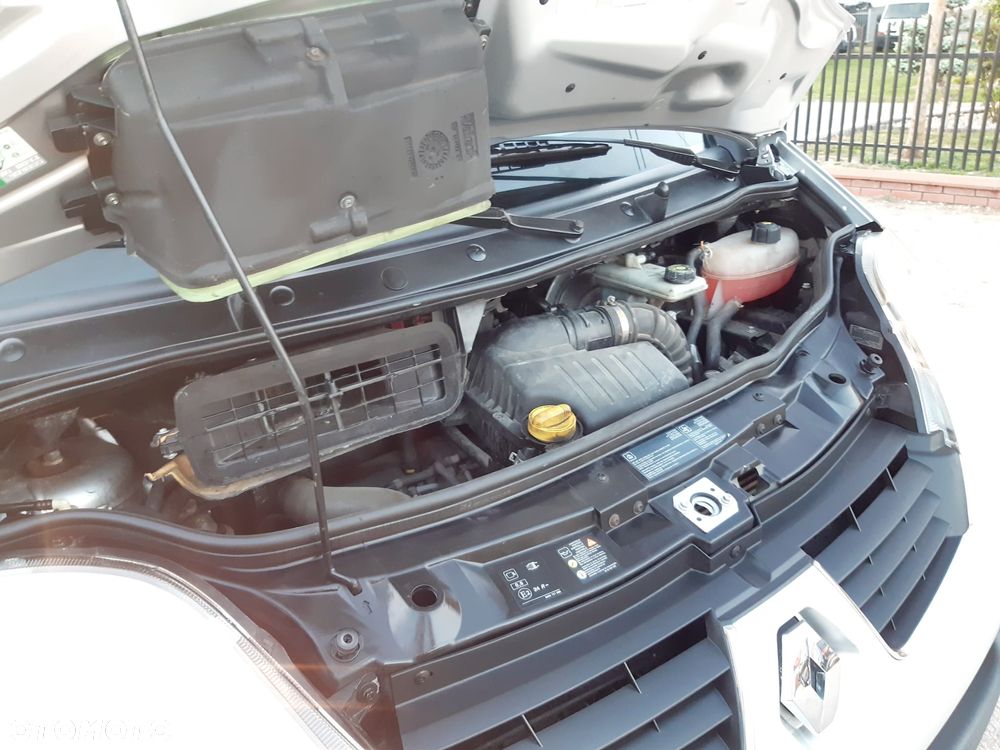 Renault Trafic L1H1 Passenger Lux - 40