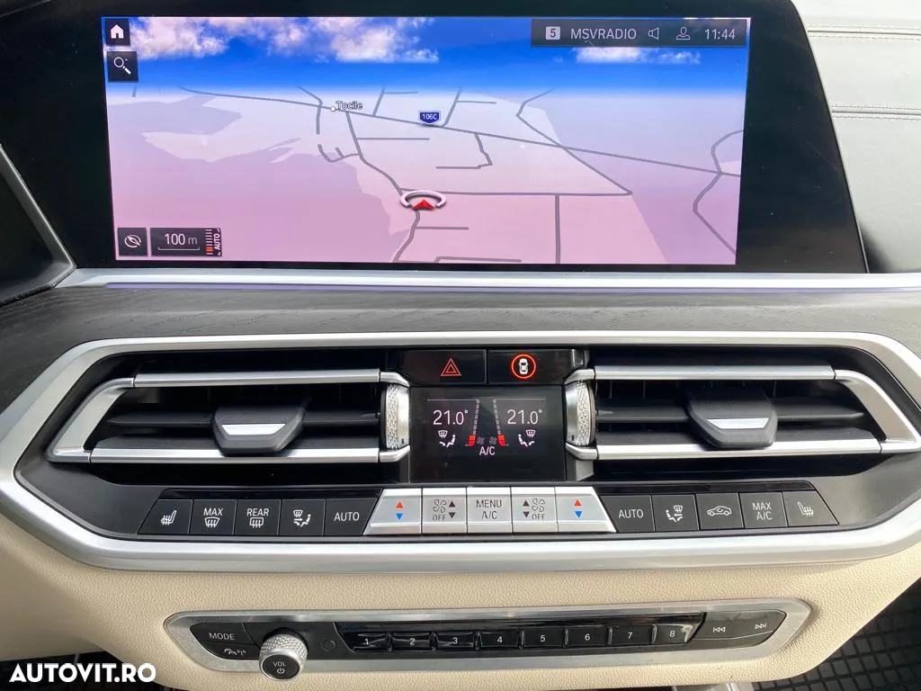 BMW X7 xDrive40d - 10