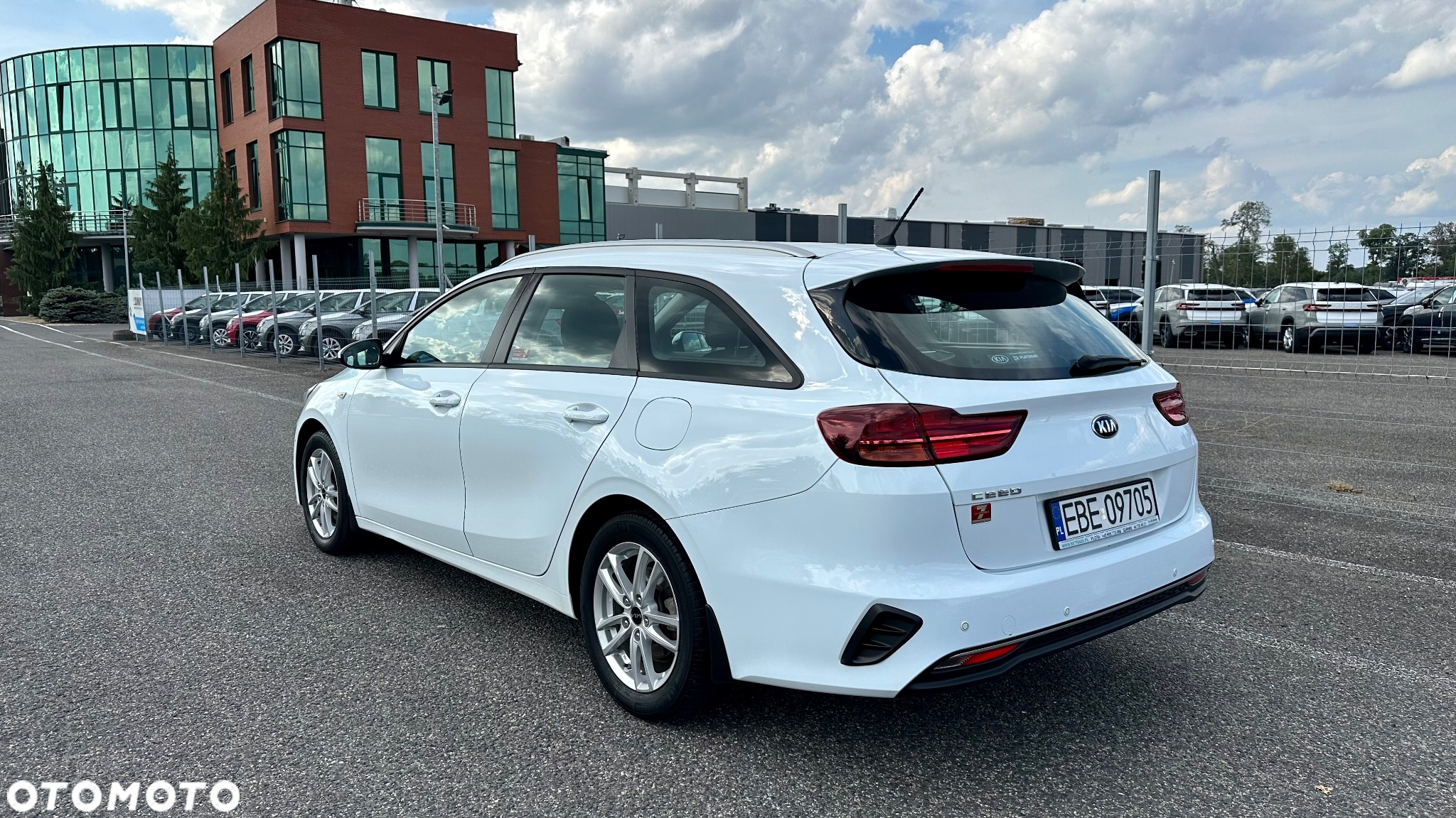 Kia Ceed 1.4 T-GDI M - 2