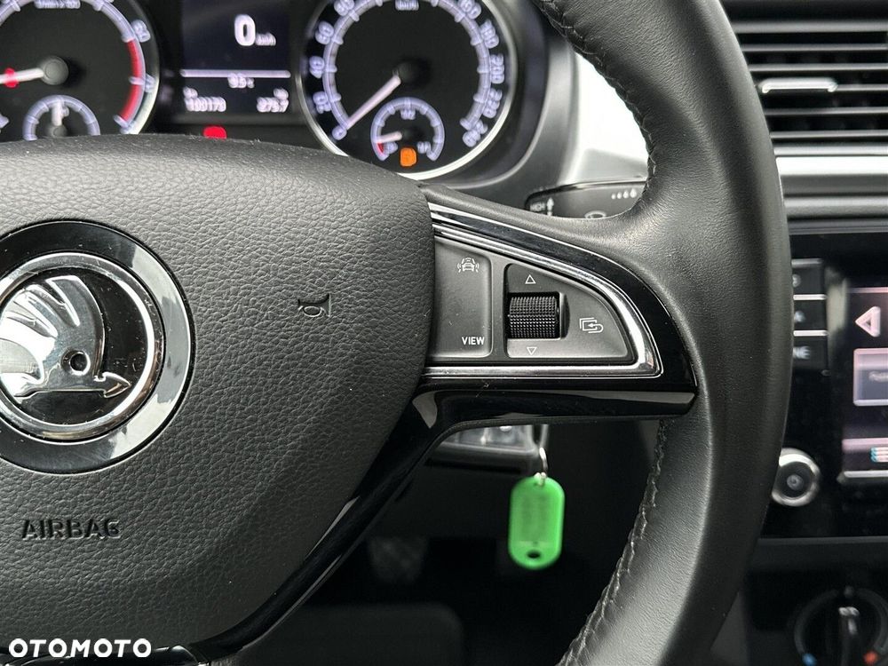 Skoda RAPID 1.0 TSI Ambition - 19