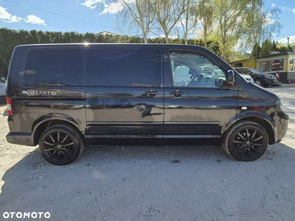 Volkswagen Multivan - 8