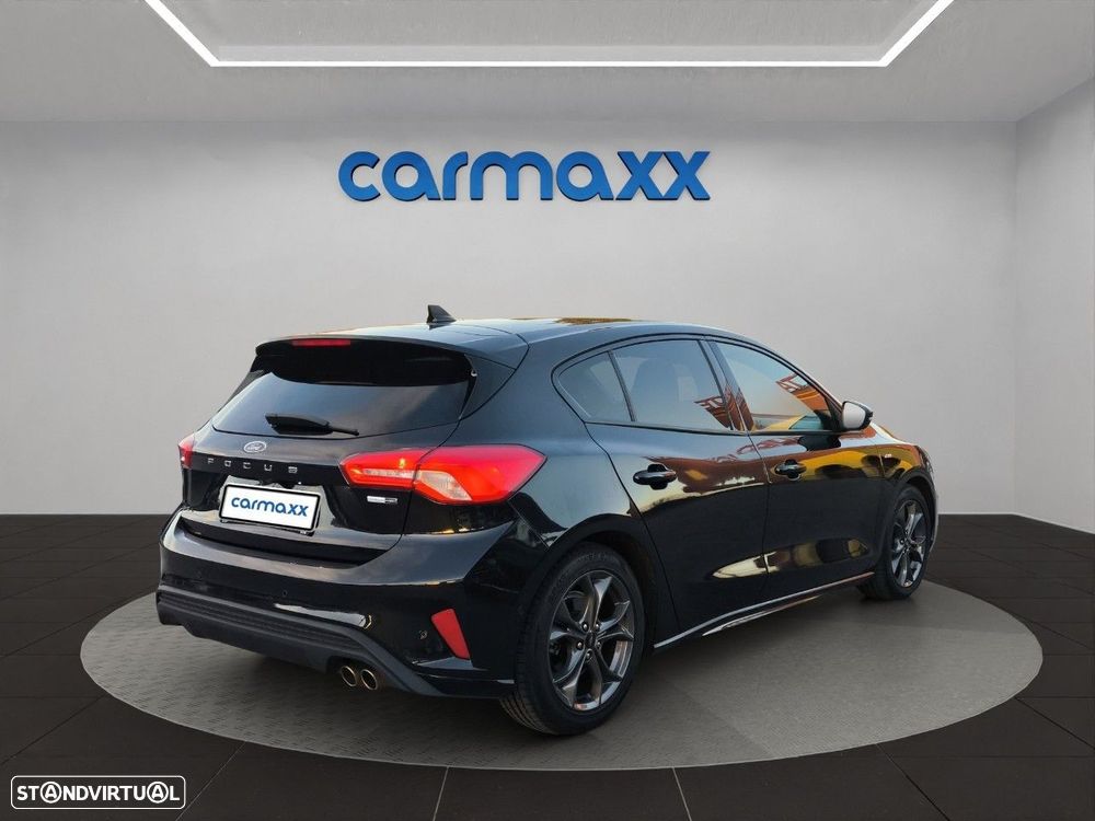 Ford Focus 1.0 EcoBoost MHEV ST-Line - 6