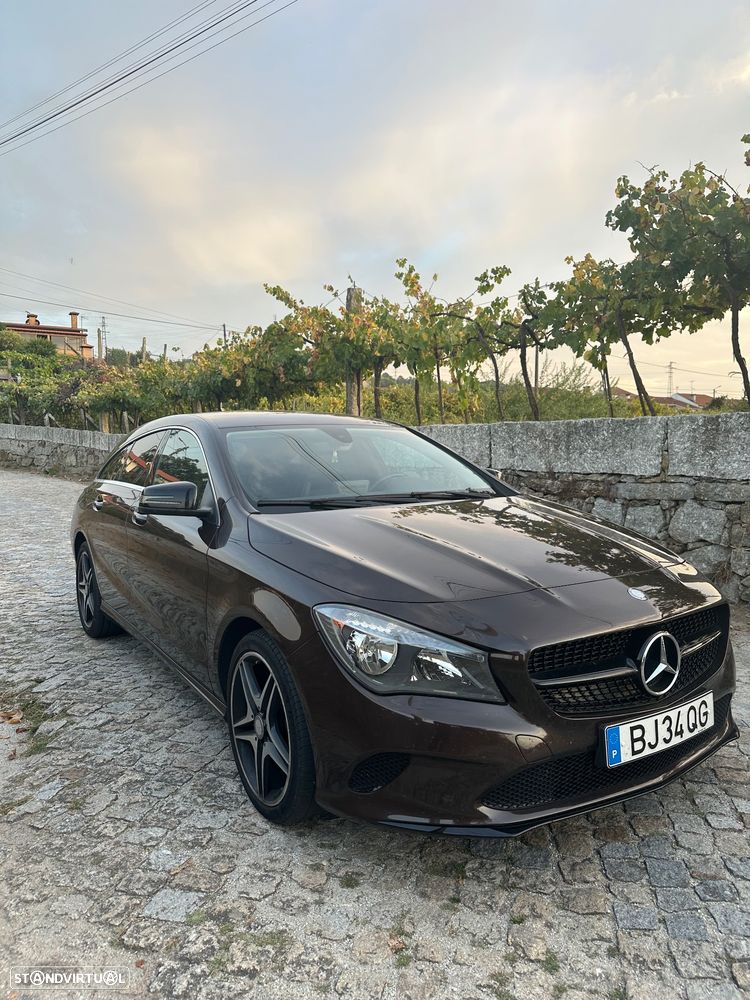 Mercedes-Benz CLA 180 - 1