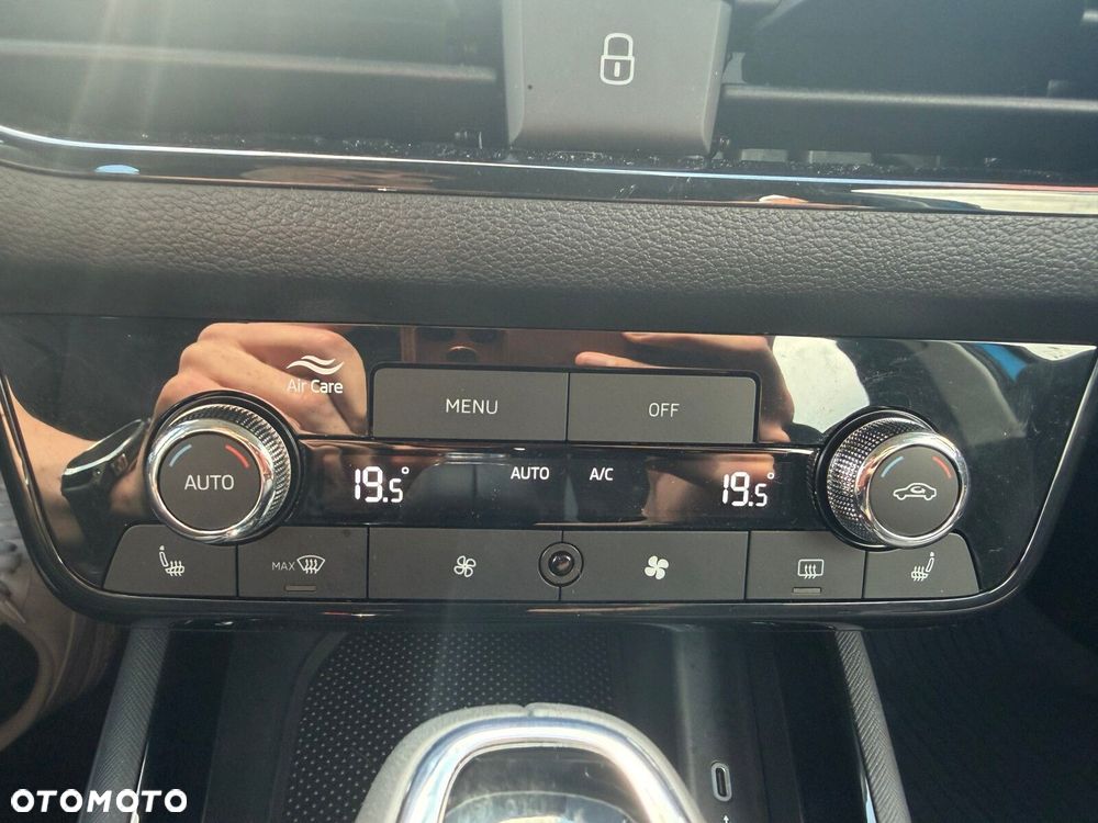 Skoda Kamiq 1.0 TSI Selection DSG - 25
