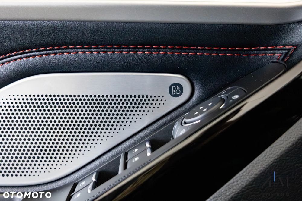 Ford Explorer 3.0 EcoBoost PHEV 4WD ST-Line - 26