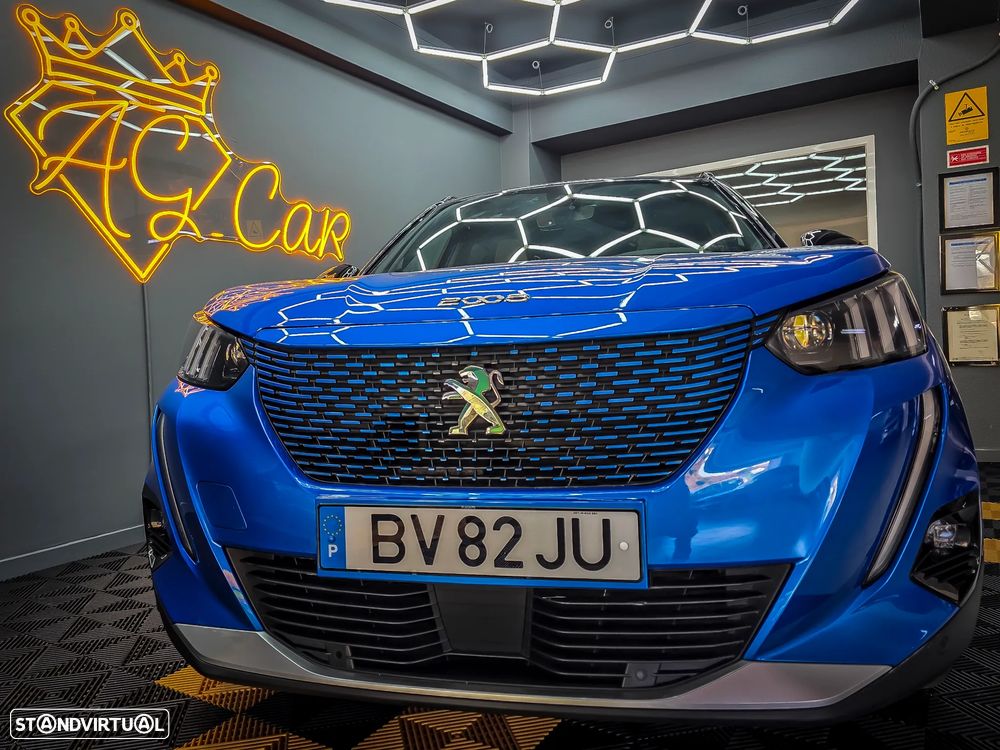 Peugeot e-2008 50 kWh GT Line - 4