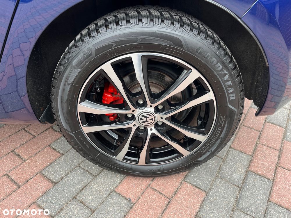 Volkswagen Golf 1.6 TDI DPF BlueMotion Technology Team - 31