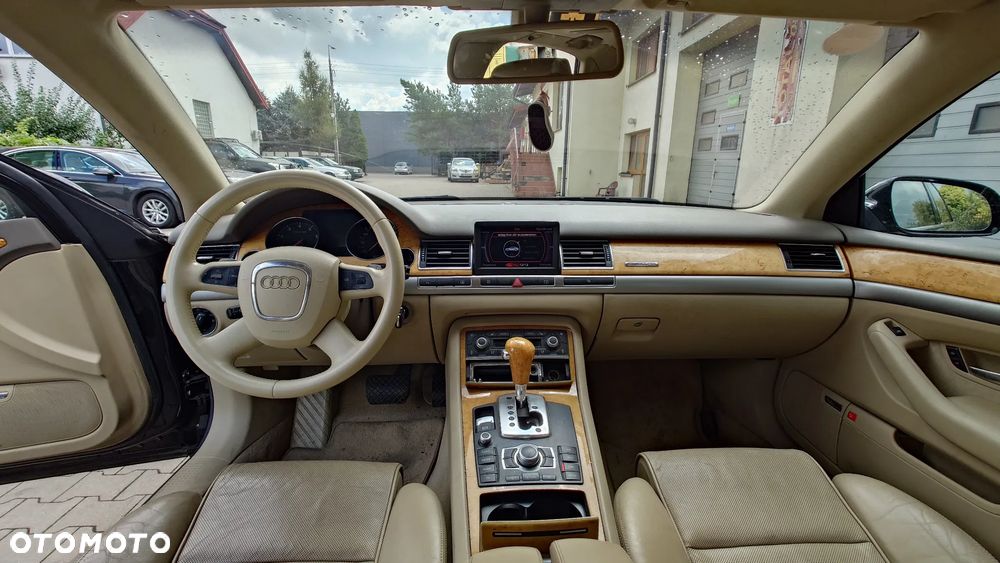 Audi A8 4.2 FSI Quattro Langversion - 15
