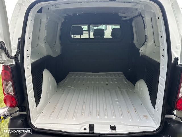 Citroën BERLINGO 3 LUGARES - 7