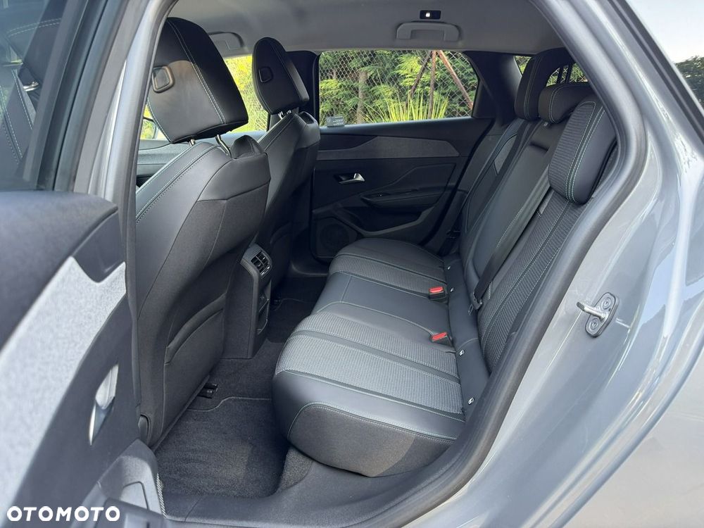 Peugeot 308 1.5 BlueHDi Allure Pack S&S EAT8 - 20