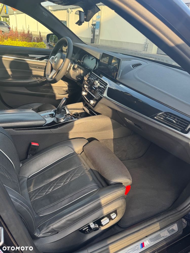 BMW Seria 5 540d xDrive Luxury Line sport - 15