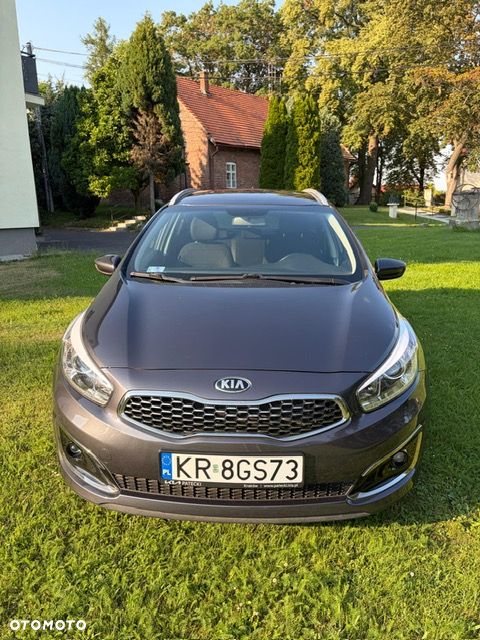 Kia Ceed 1.6 GDI Smart Plus - 8