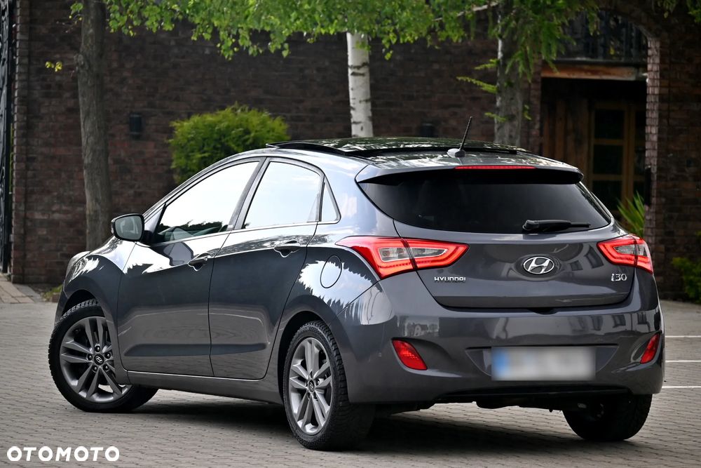 Hyundai i30 1.6 CRDI DCT Passion Plus - 11