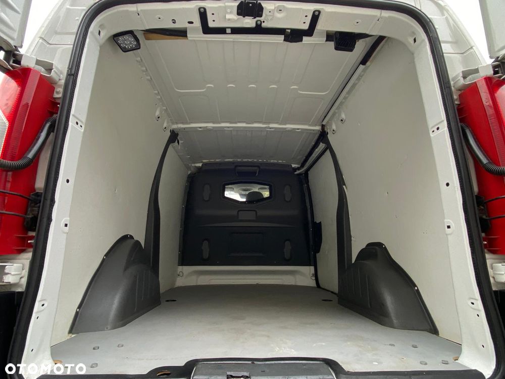 Peugeot Expert - 30