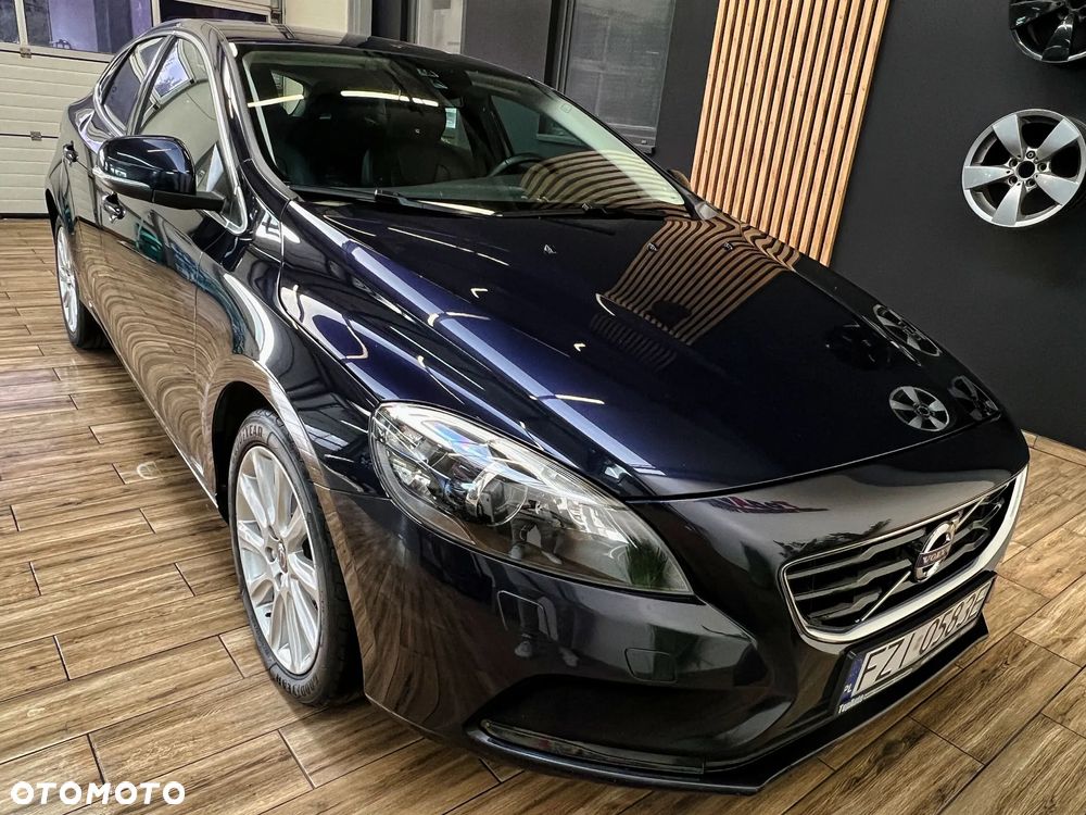 Volvo V40 D2 Drive-E Momentum - 5