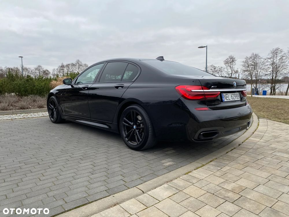 BMW Seria 7 730d xDrive - 14
