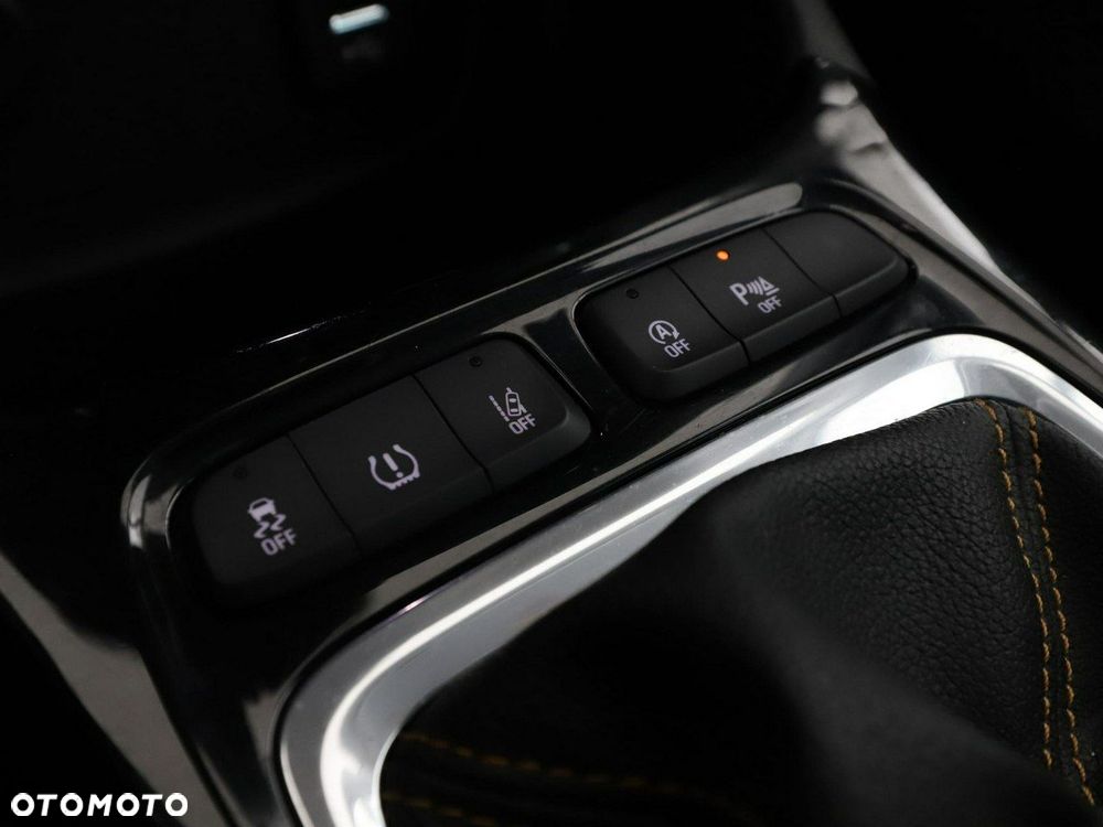 Opel Crossland X 1.6 Start/Stop Innovation - 28